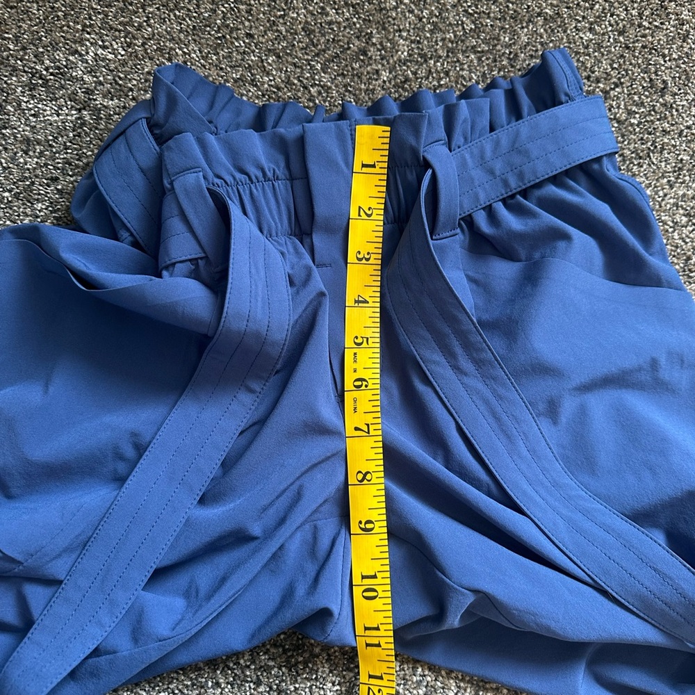 Athleta Women's Blue Skyline Paper-bag Waist Pants Size 2P - Picture 8 of 14